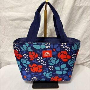 Igloo Mini Insulated Cooler Lunch Tote Bag with a retro floral pattern